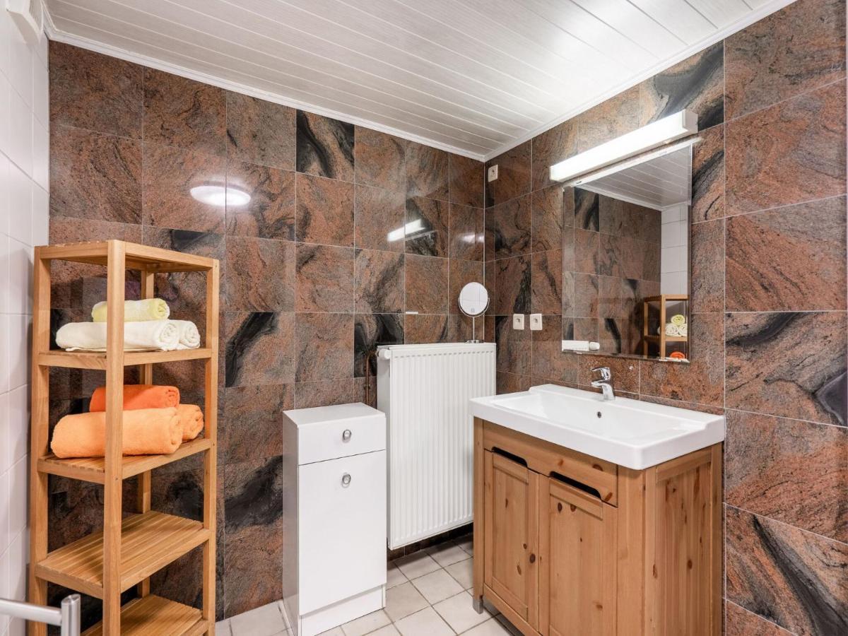 Stunning Holiday Home In Oombergen With Terrace And Garden Zottegem Exteriér fotografie